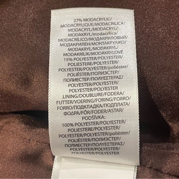 Girl’s Polo Ralph Lauren Faux Fur Vest Size 5 - Picture 7 of 13